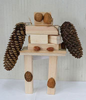 木で作るオブジェ